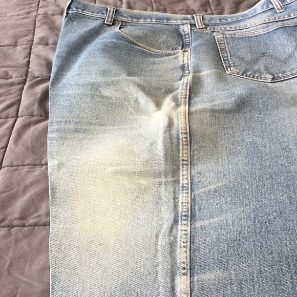 Wrangler Rugged Wear Jeans 50 x 34 - Picture 13 of 14
